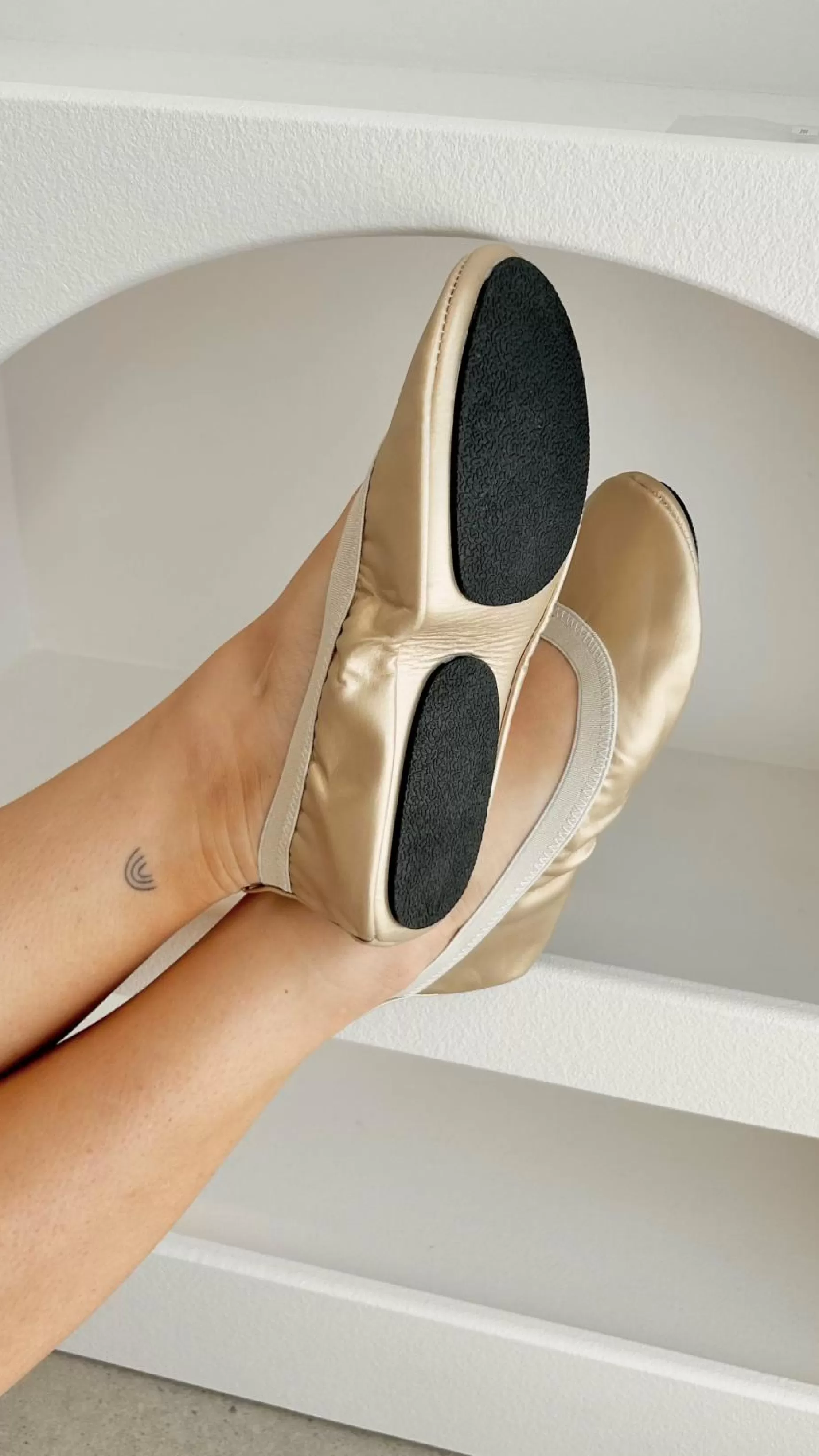 Fold Up Flats - | Billy J Hot