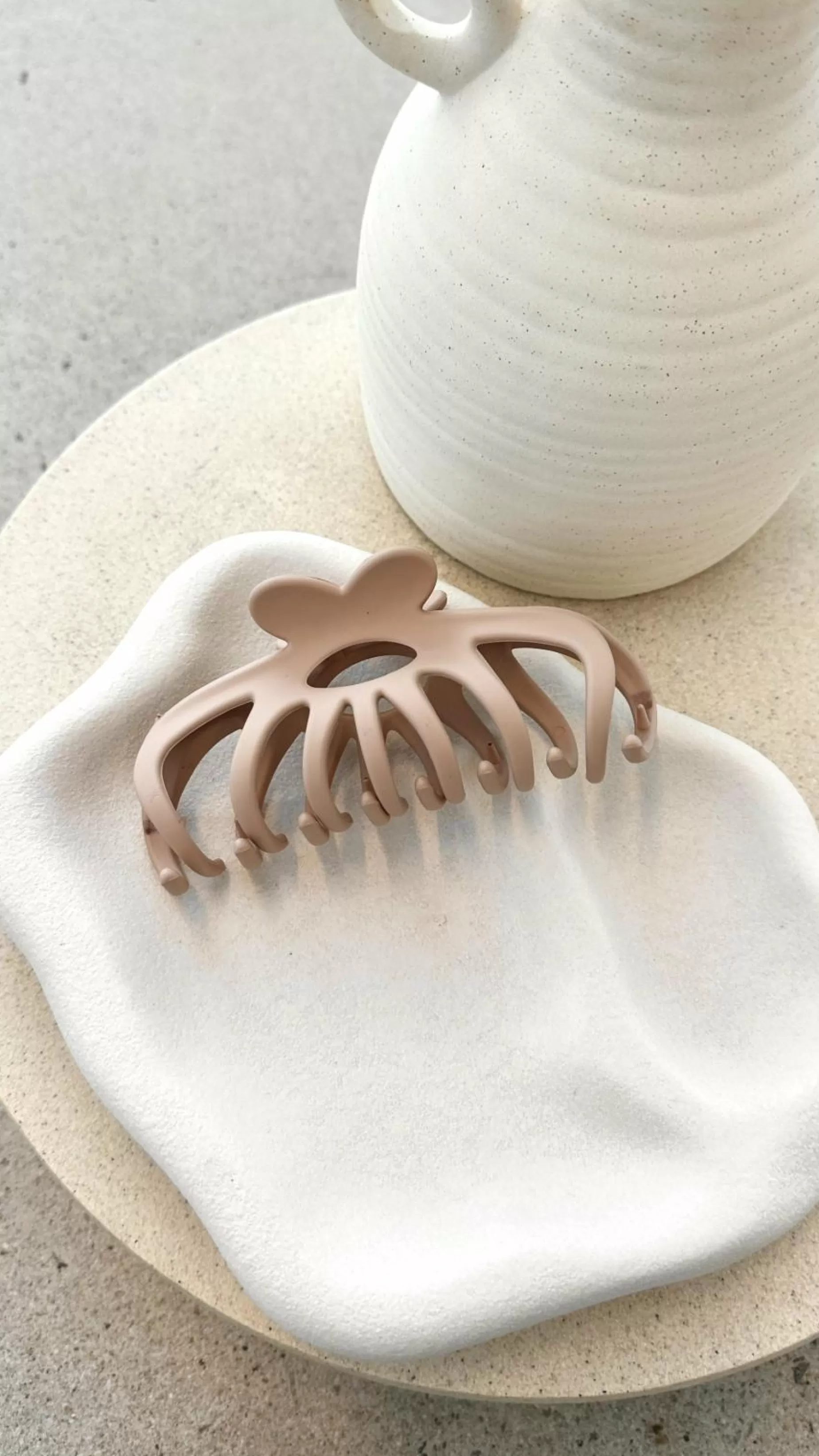 Freeda Claw Clip - | Billy J New