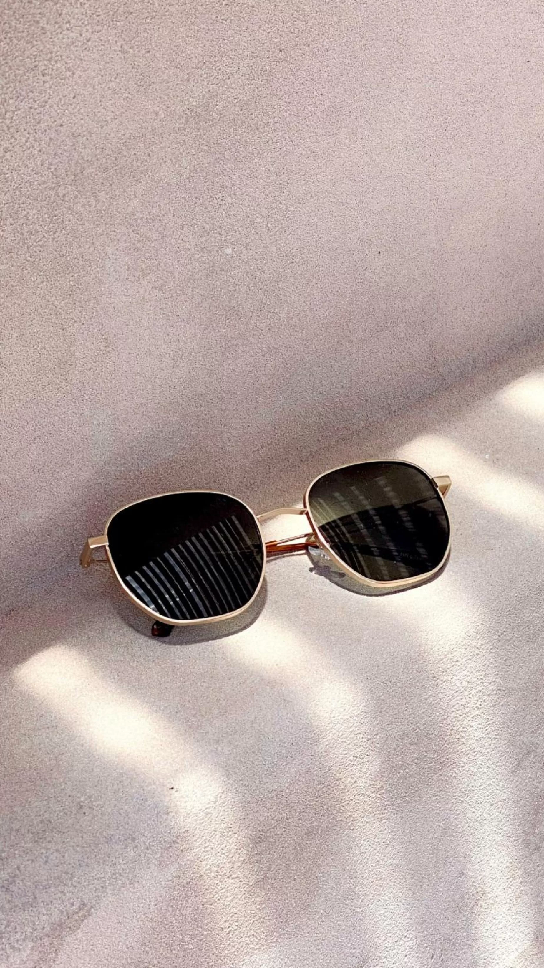 Karmen Sunglasses - | Billy J Hot