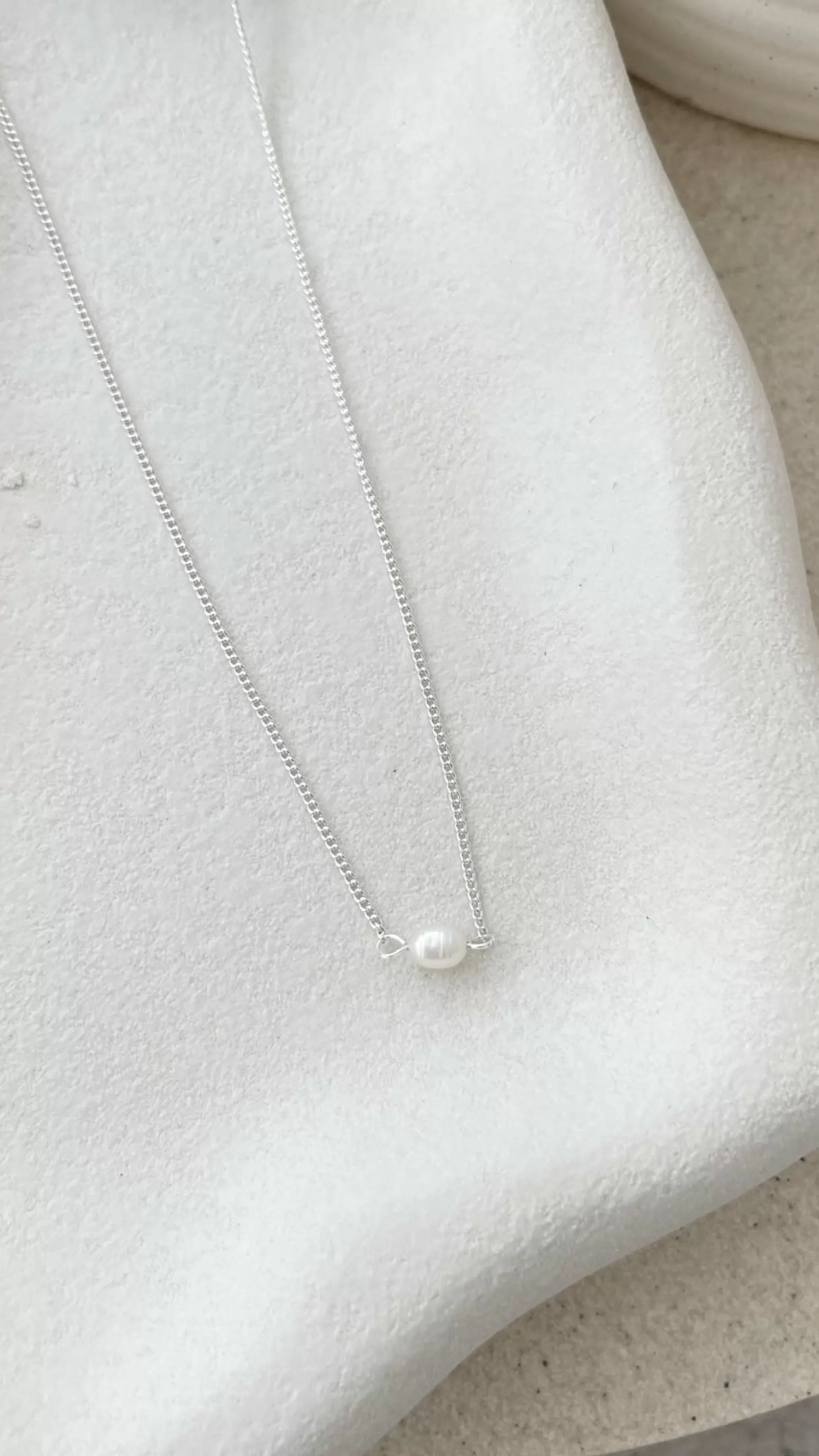 Kimmy Necklace - | Billy J Online