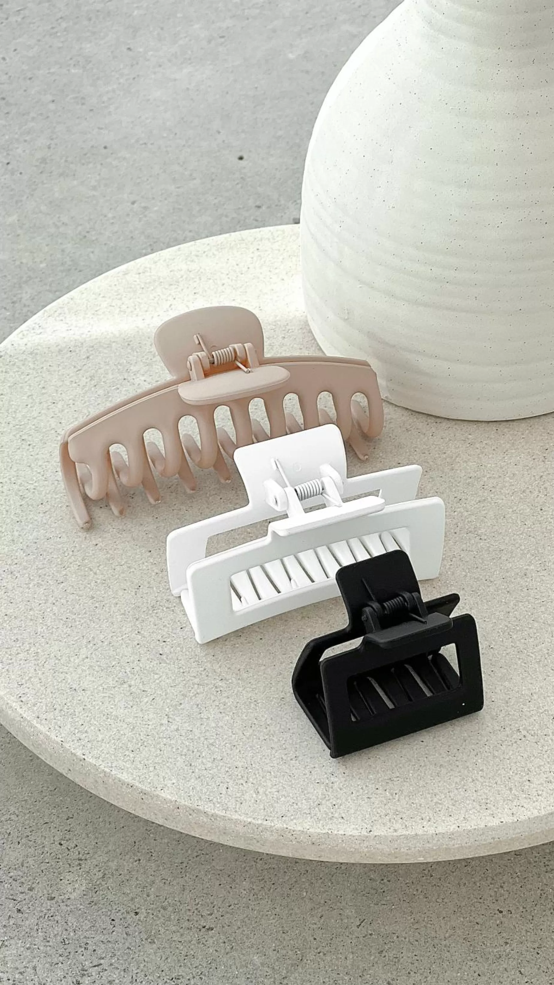 Larna 3 Pack Claw Clips - | Billy J Outlet