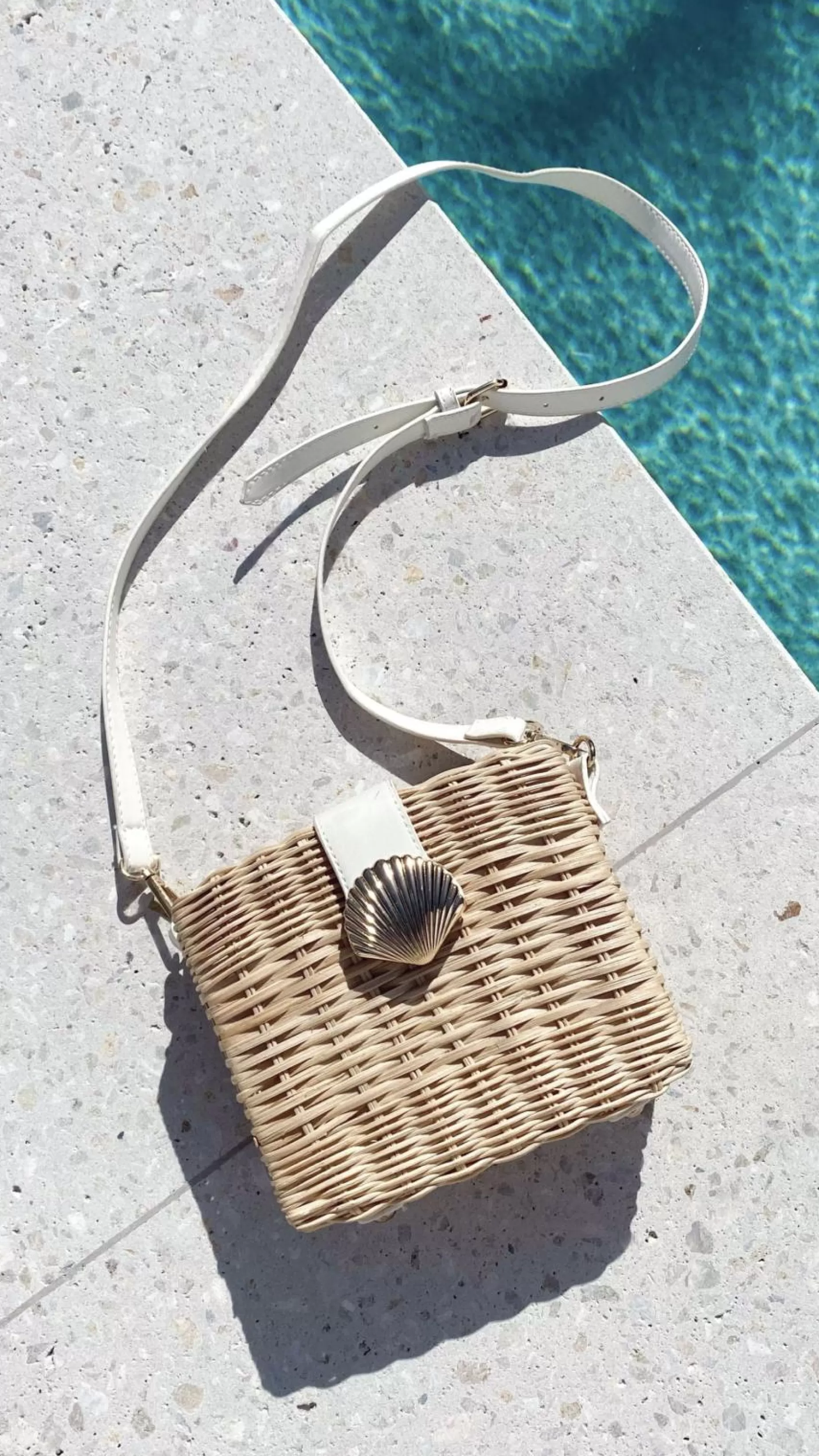 Lucinda Straw Shell Bag | Billy J Cheap