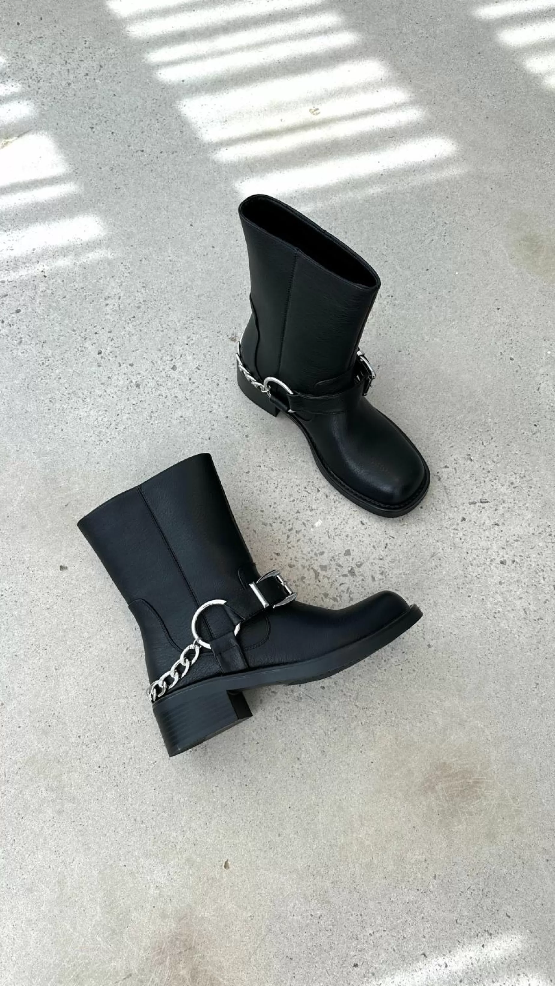 Oskar Boots - | Billy J Best
