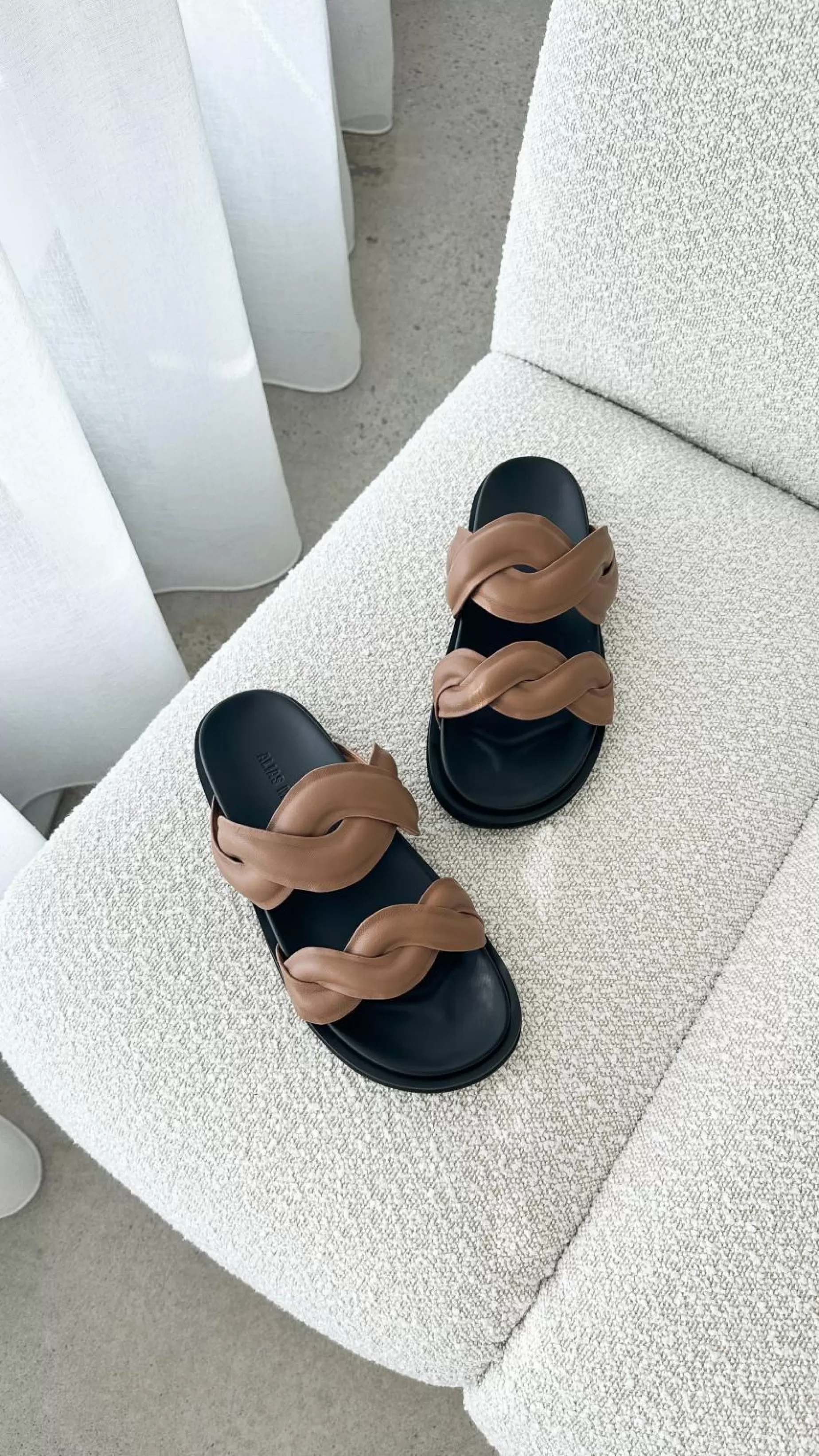 Pantone Slides - | Billy J Discount