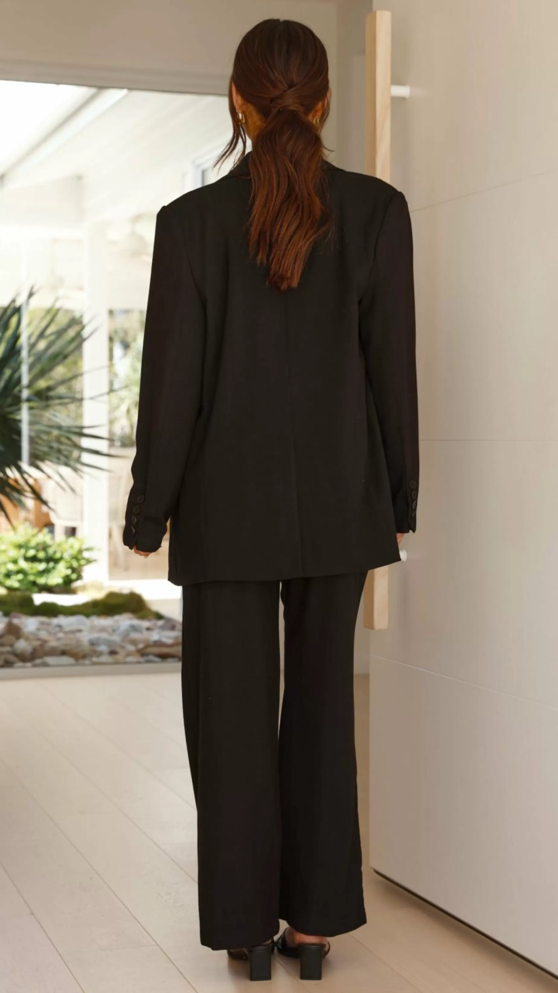 Shannon Blazer - | Billy J Best