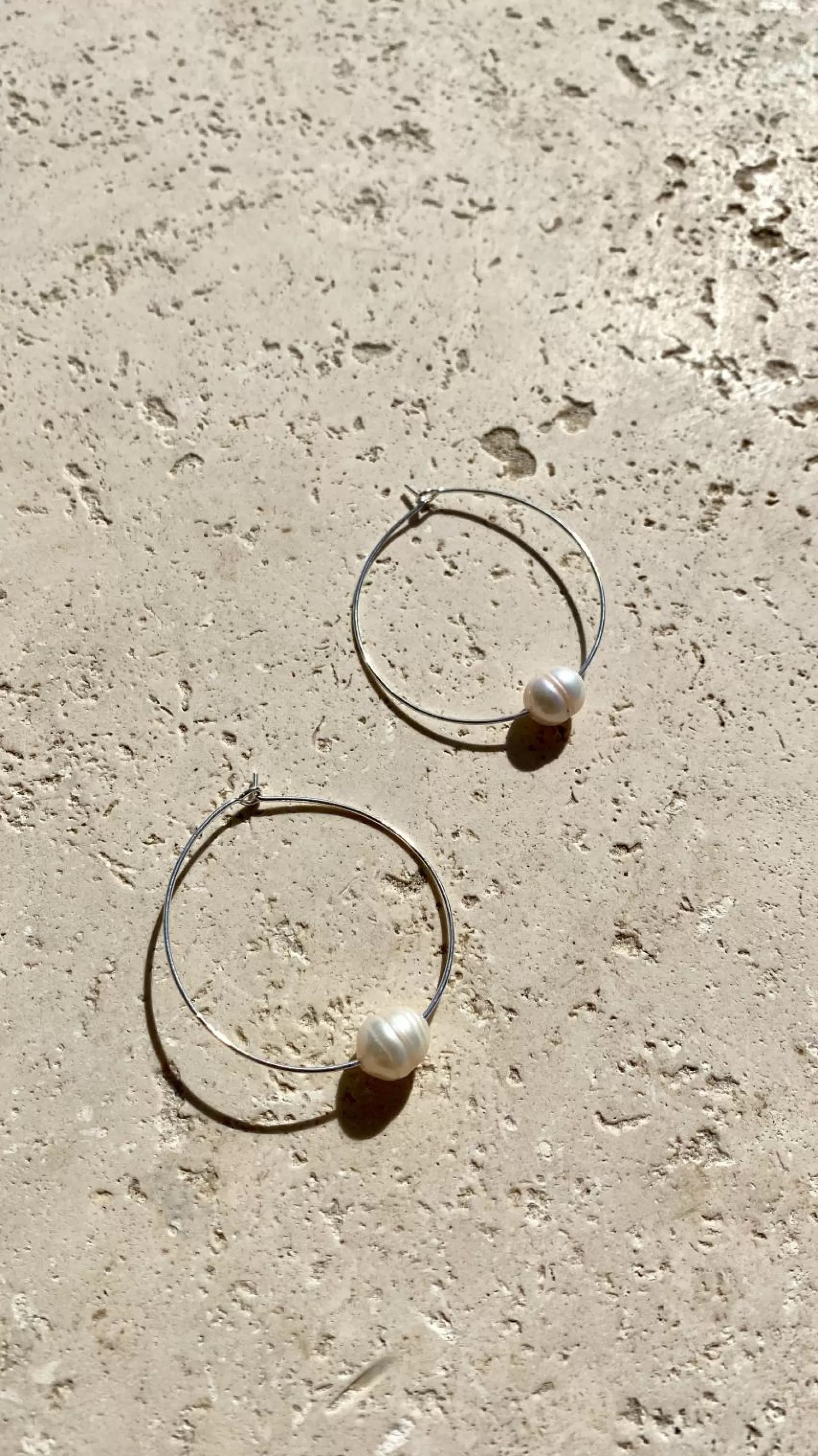 Simple Pearl Fine Wire Hoops - | Billy J Best Sale