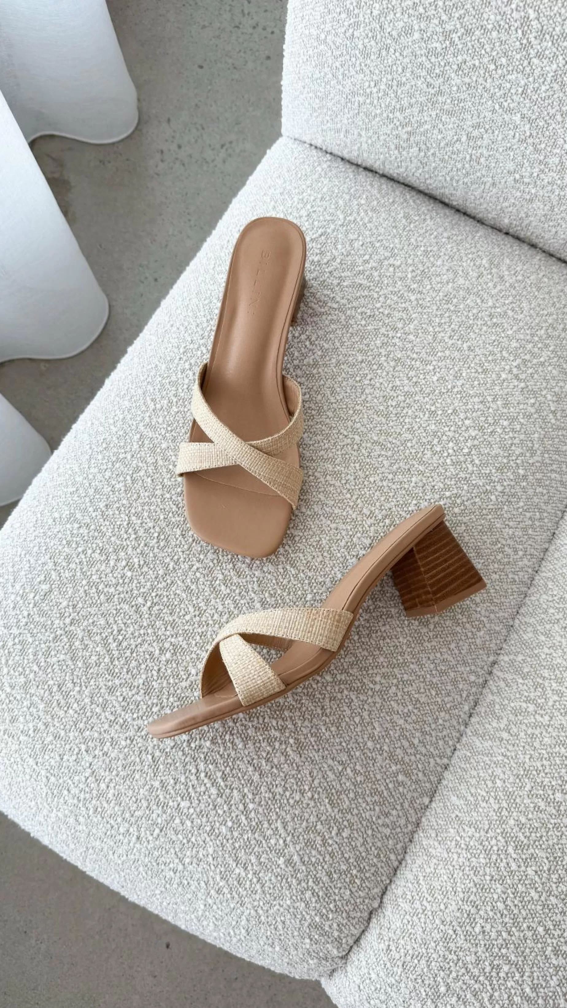 Wila Heel - | Billy J Hot